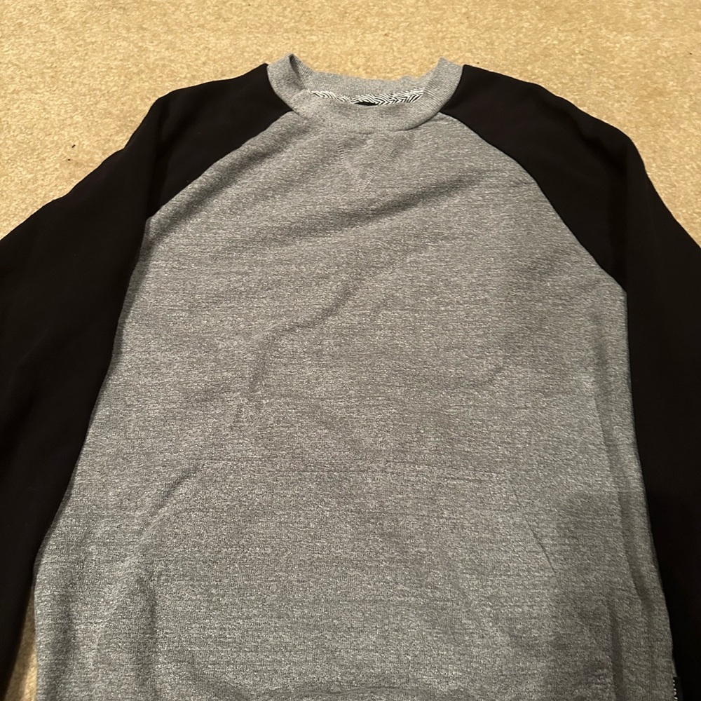 Clothes Bundle - image 7